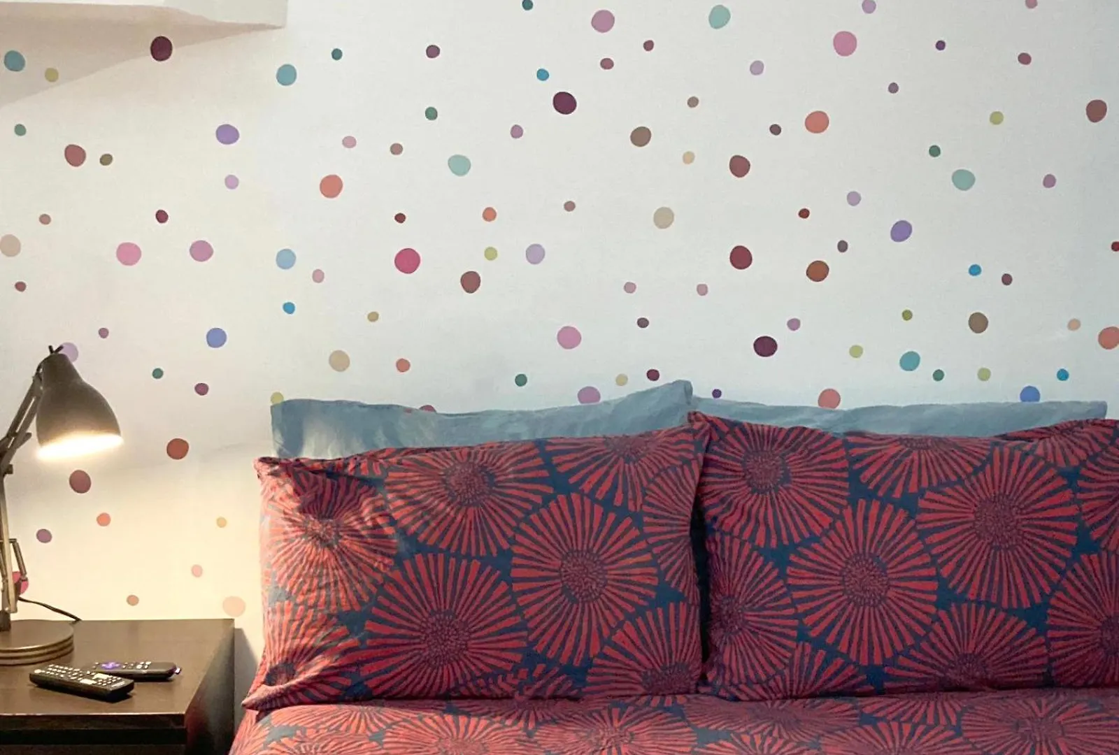 トロントAn Independent Beach Retreat Steps From The Lake And Right In The Cityアパートメント アパート トロント